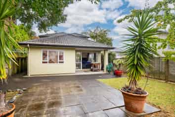 28B Fairlands Avenue, Waterview