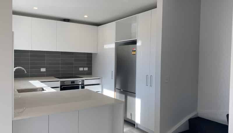 30b Collins Avenue, Tawa