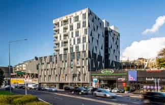 408/2b Augustus Terrace, Parnell