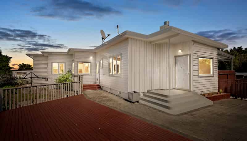 63A Clifford Road, Johnsonville