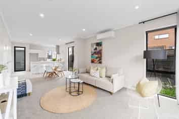 62 Nugget Avenue, Hobsonville