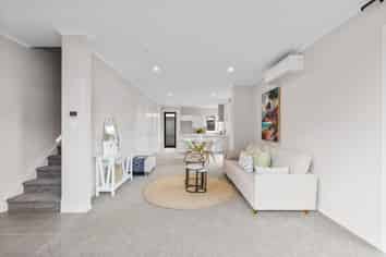 62 Nugget Avenue, Hobsonville