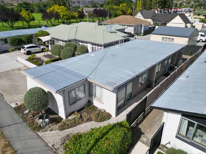 1 and 2/12 Bantry Street, Alexandra