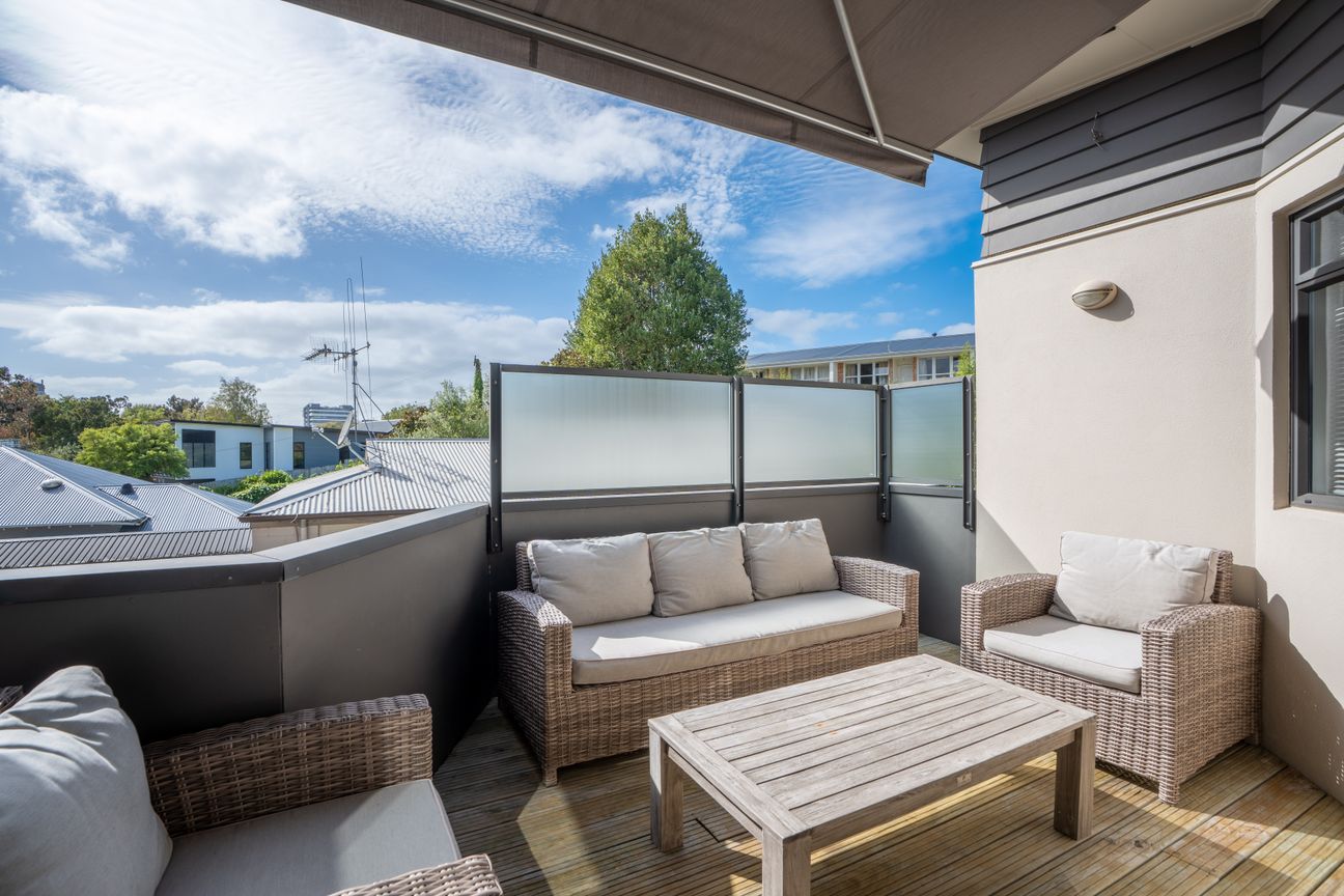 Exceptional Central City Living - Vaade 3