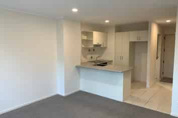 E7/20 Ian Marwick Place, Birkenhead