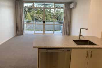 E7/20 Ian Marwick Place, Birkenhead