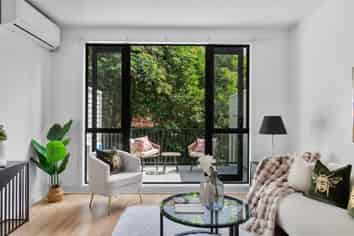 18/17 Lyon Avenue, Mount Albert