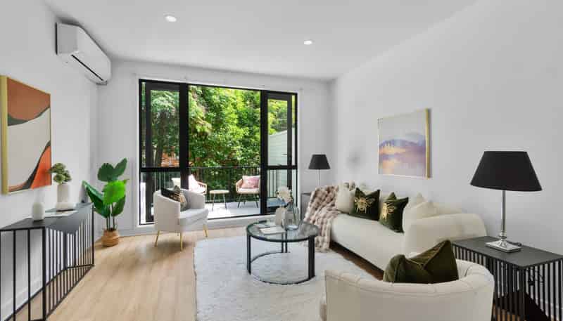 18/17 Lyon Avenue, Mount Albert