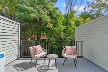 18/17 Lyon Avenue, Mount Albert