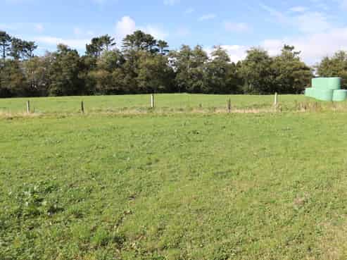 970 Pembroke Road West, Stratford