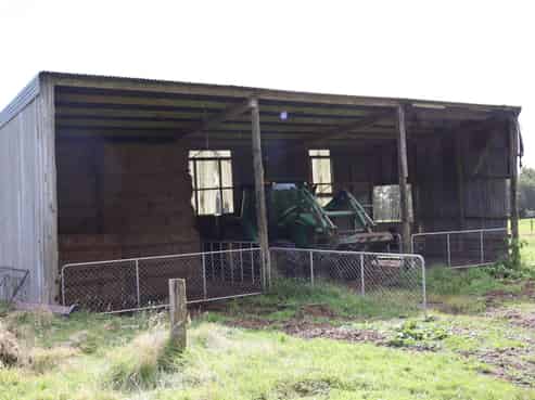 970 Pembroke Road West, Stratford