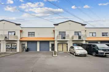 Work/live opportunity – ultimate flexible space