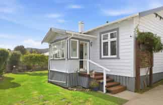 21 Brenan Street, Paeroa