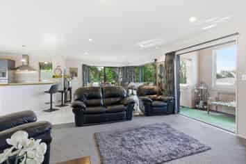 36 Shannon Place, Belfast