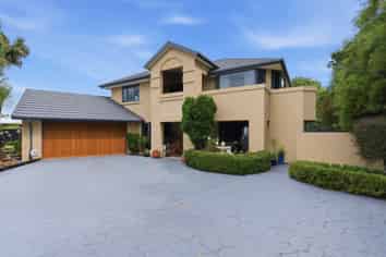 36 Shannon Place, Belfast