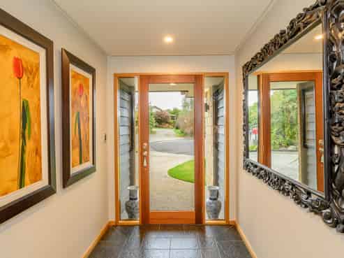 6 Robina Place, Gore