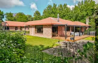 25 Simpson Road, Westmere