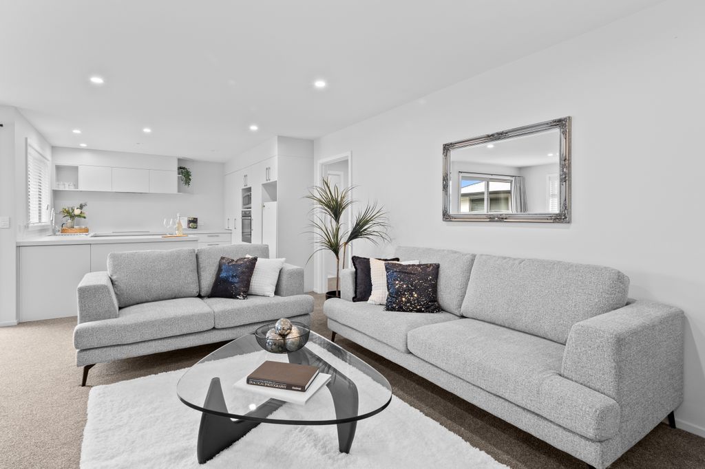 Affordable Easy Central Living 5