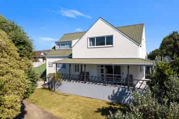 58 Fishermans Drive, Coastlands