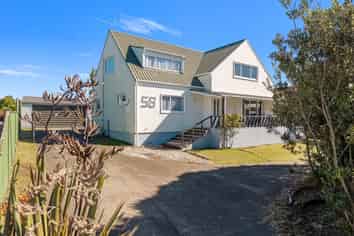 58 Fishermans Drive, Coastlands