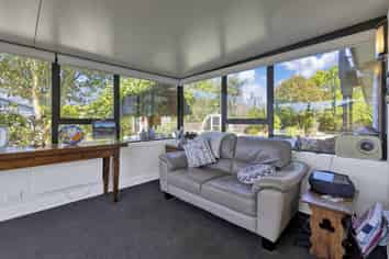 1 Totara Drive, Oxford
