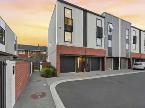 25/124 Taylors Road, Mount Albert