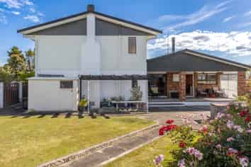7 Mt View Place, Waipukurau
