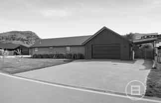 6 Mulbury Way, LOWER SHOTOVER