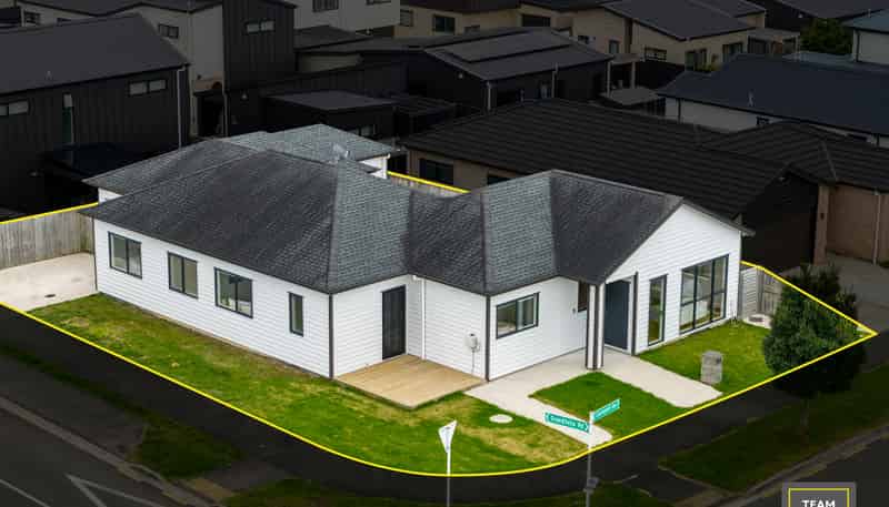 12 Castlepoint Avenue, Takanini