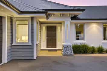 24 Providence Place, Redwood