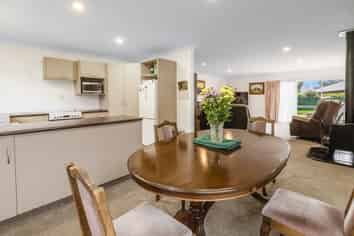 68 Highfields Drive, Katikati