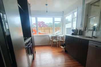 5 Repo St, Paraparaumu