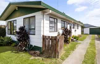 19 Elmwood Crescent, Pukete