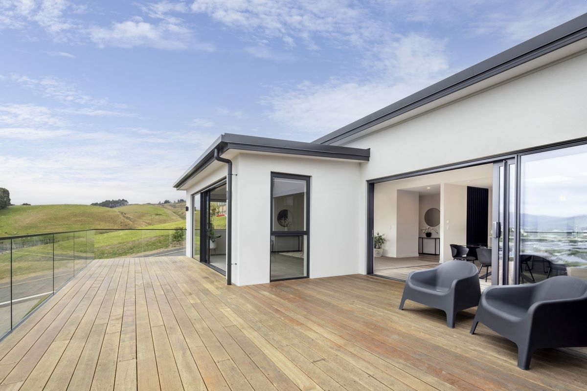Architectural masterpiece with panoramic views - Mehr