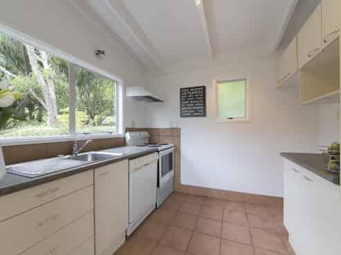 29 Warner Park Avenue, Laingholm