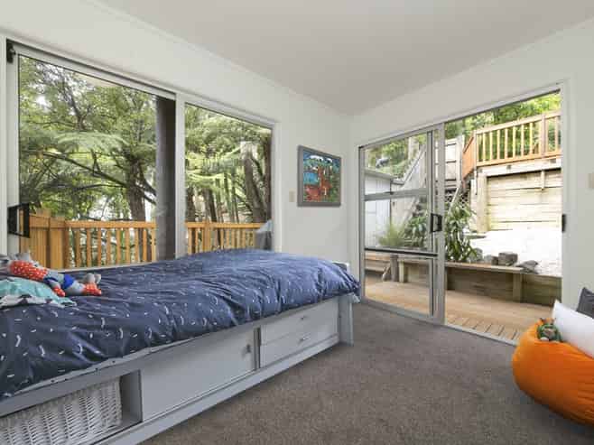 29 Warner Park Avenue, Laingholm