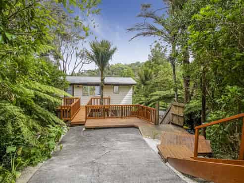 29 Warner Park Avenue, Laingholm