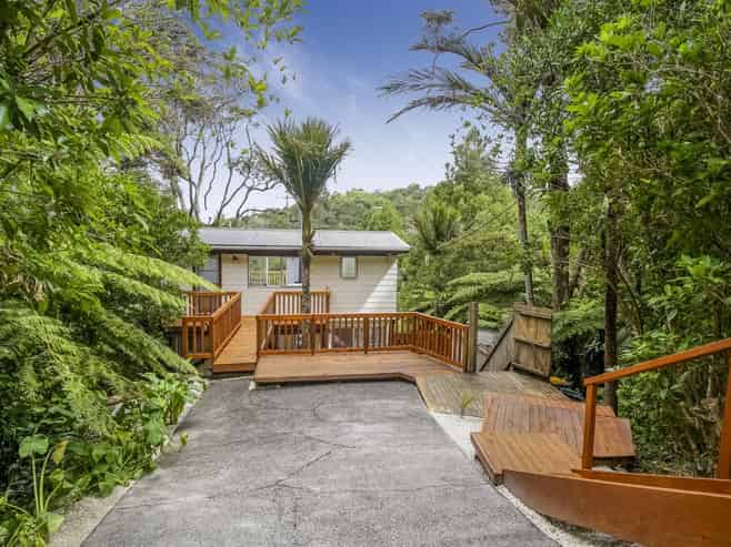 29 Warner Park Avenue, Laingholm