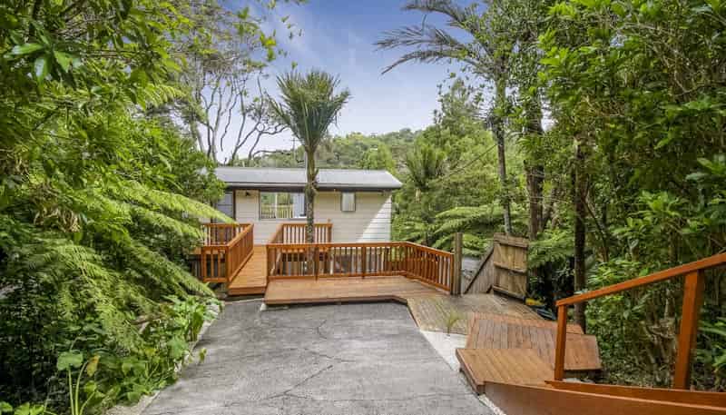 29 Warner Park Avenue, Laingholm