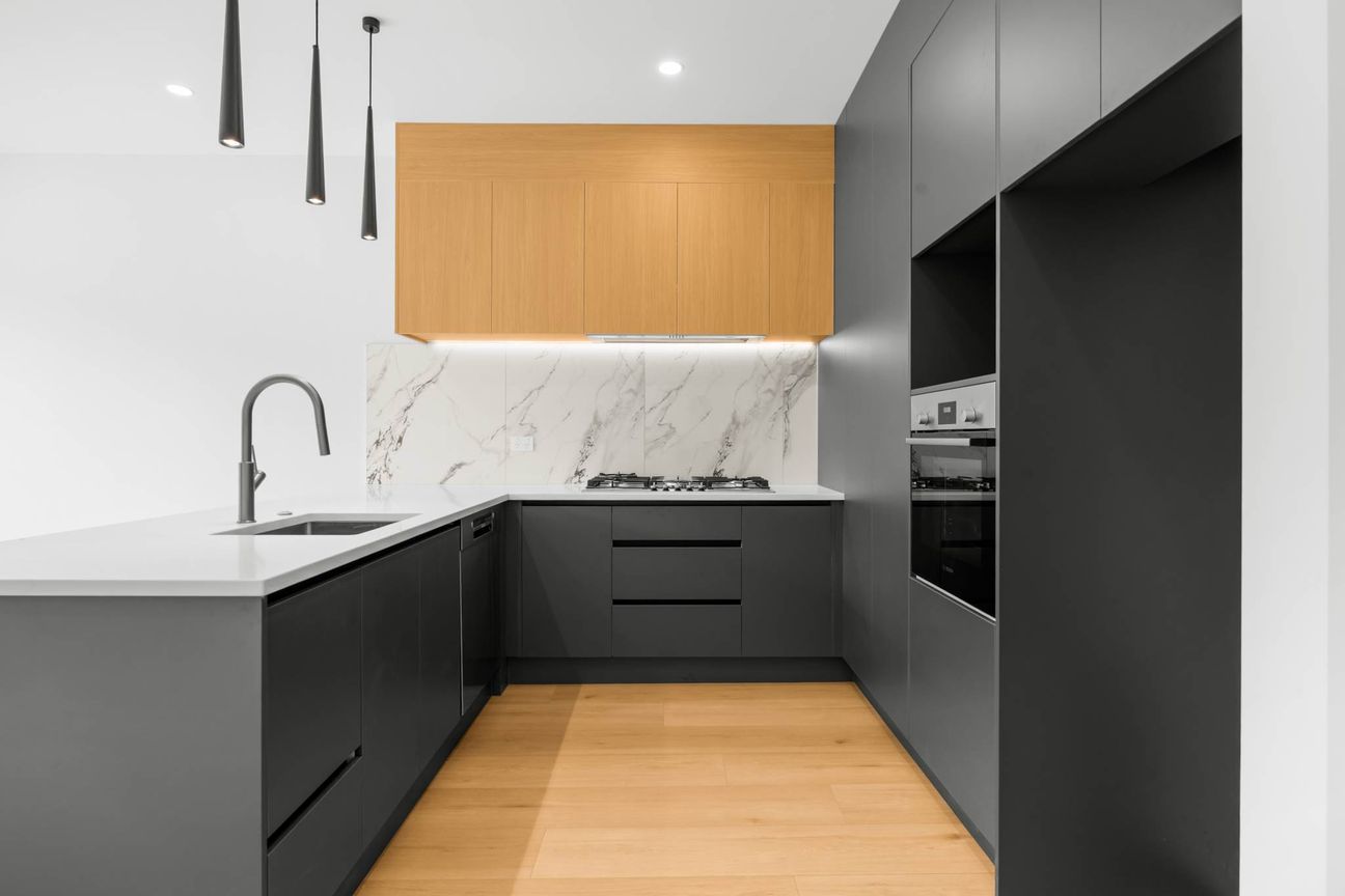 Versatile Family Living with Ground-Floor Master - Vista 2