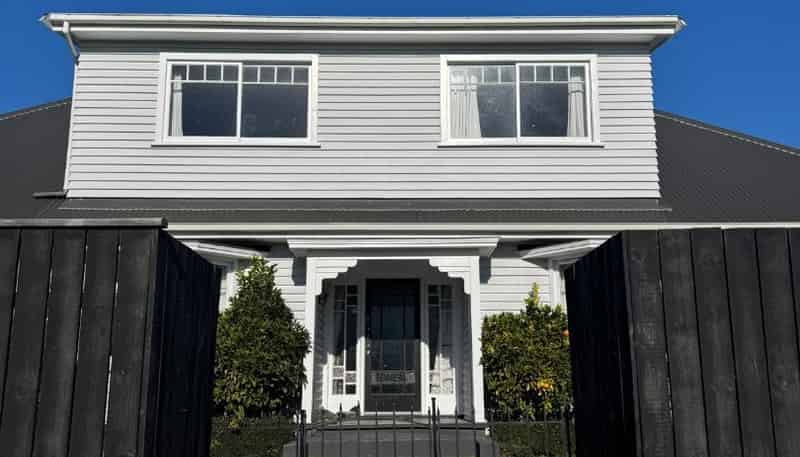 94 Mays Road, Saint Albans