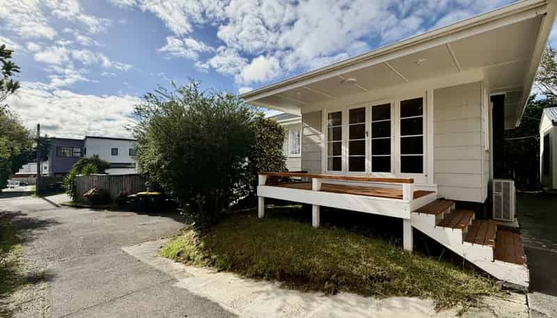 56 Christmas Road, Manurewa