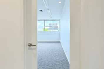 MODERN c.51M2 OFFICE SPACE | TENANCY 2 