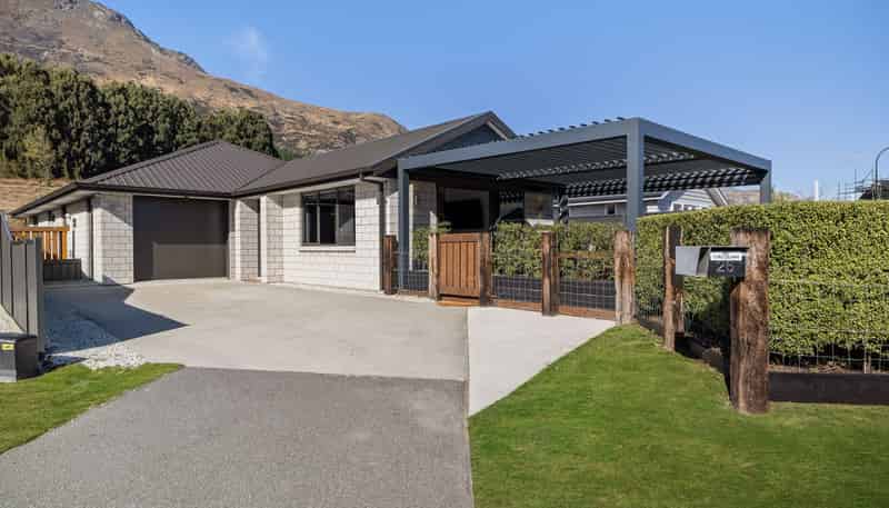 26 Violet Way, Lower Shotover