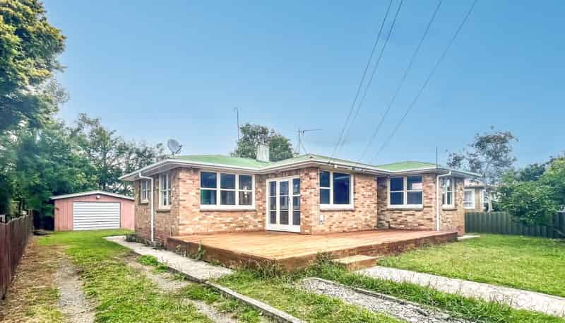 6 Resolute Way, Papakura