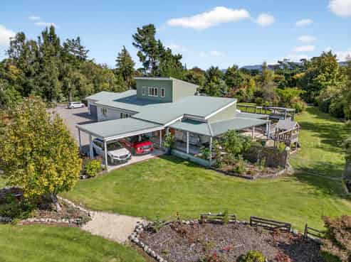 247 Chester Road, Carterton