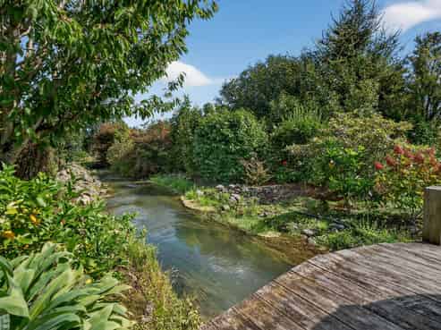 247 Chester Road, Carterton