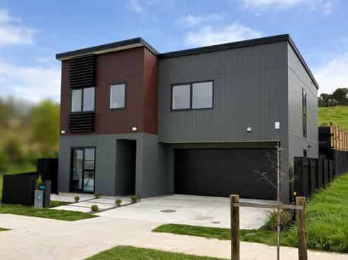 18 Ara Taha Crescent, Orewa
