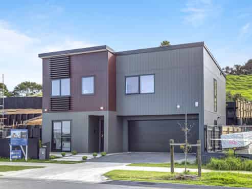 18 Ara Taha Crescent, Orewa