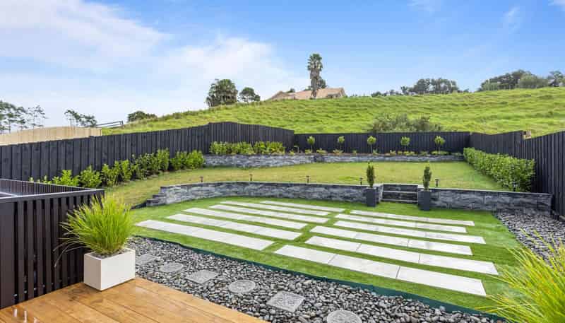 18 Ara Taha Crescent, Orewa